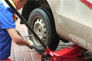 梨园附近拖车24小时服务热线电话